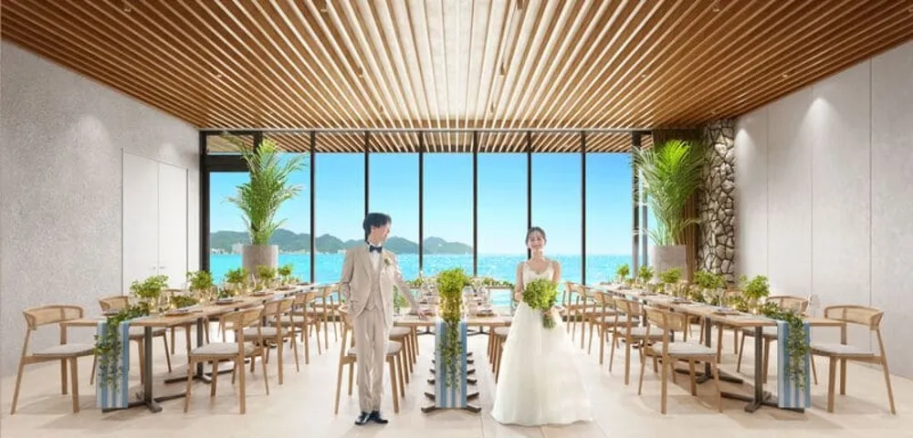 ザ・サーフ ビーチサイドテラスで家族と過ごす会食会場